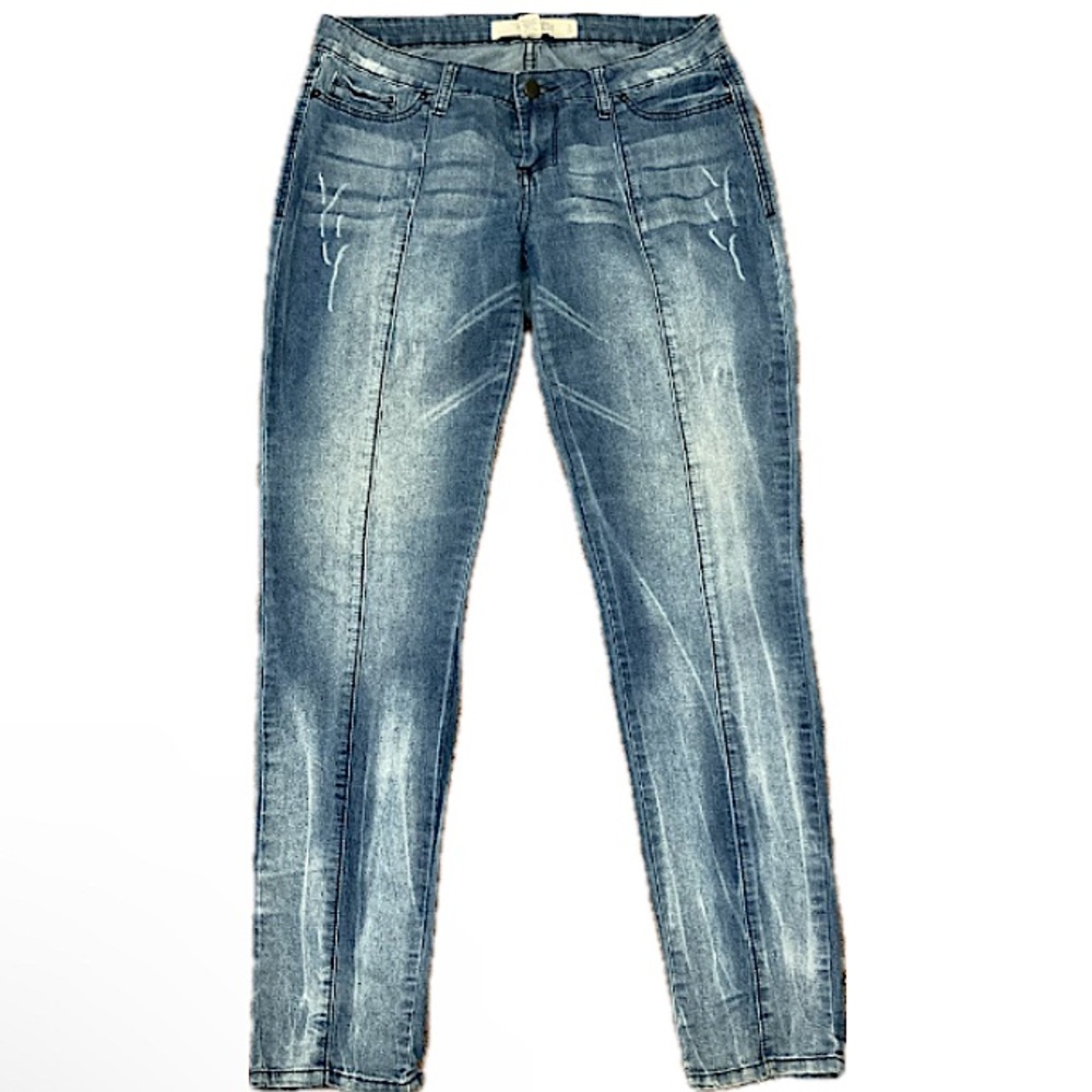 Charlotte Russe Pleated Skinny Jeans Size 8